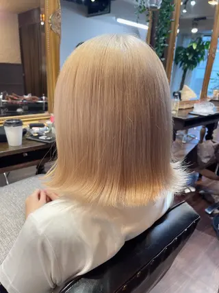 ミディアム カラー パーマ ヘアアレンジ ボブ/ダブルカラー 縮毛矯正/支持多数のヘアスタイル