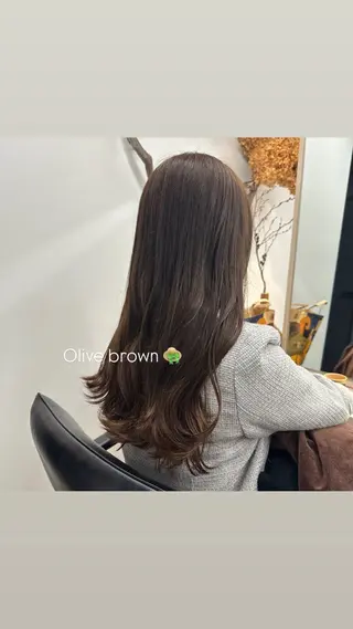 ロング カラー 田邊 希空のヘアスタイル