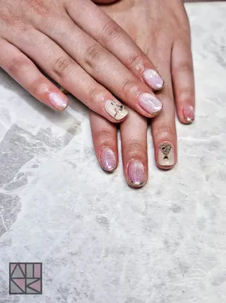 ネイル WINK所属・吉澤 響香のネイルデザイン