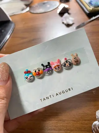 ネイル 知花 梨花のネイルデザイン