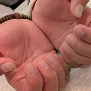 ネイル ジェヌインネイル 河内のネイルデザイン