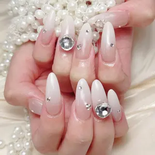 ネイル queens nailsalonのネイルデザイン