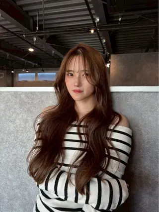 ロング ink mocaのヘアスタイル