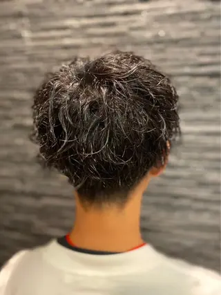 ミディアム パーマ メンズ 高垣 大輔のヘアスタイル