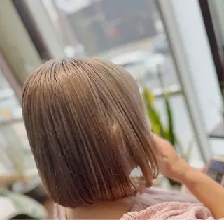 ミディアム カラー Largo所属・広中 裕一のマツエク・マツパデザイン