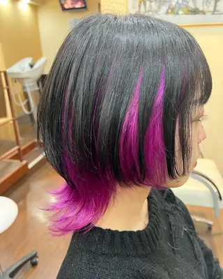 ショート カラー まさき✂︎ブリーチ／ デザインカラーのヘアスタイル