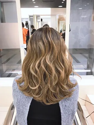 ミディアム E N T E R所属・🌕髪質改善/透明感 @ENTER大名のヘアスタイル