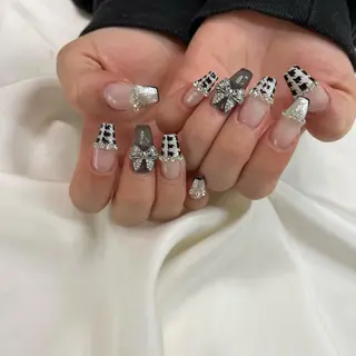 ネイル n'eige nail所属・大谷 綾香のネイルデザイン