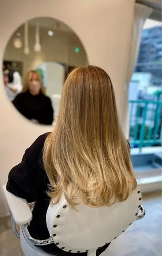 ロング カラー 美容室ACTOR所属・TAE .のヘアスタイル