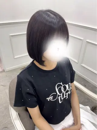 ミディアム カラー 新井 凪のヘアスタイル