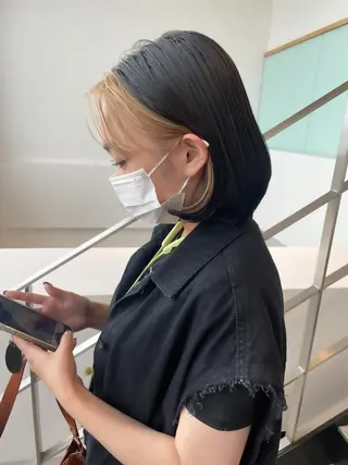 ショート カラー ヘアアレンジ ミニボブ/ブリーチ 🌈MISATOのヘアスタイル