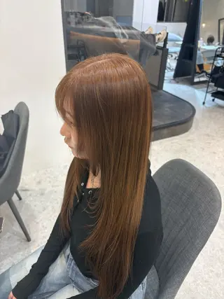 ロング カラー イウラ ショウヤのヘアスタイル