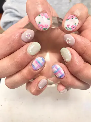 ネイル nico.nico.mark NAIL所属・小林 梓のエステ・リラクイメージ