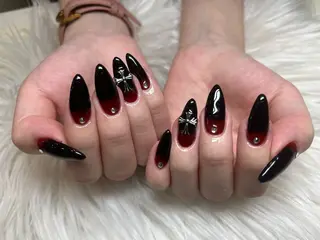 ネイル SOARE🤍 🤍のネイルデザイン