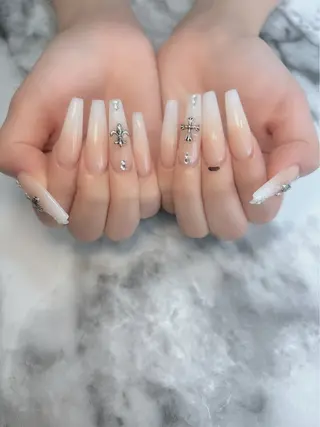 ネイル salon de belnetta所属・kayo 💅のネイルデザイン