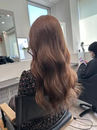 ロング カラー ブリーチ/ベージュ /レイヤー/ひよりのヘアスタイル