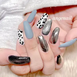 ネイル オーナーネイリスト MAKIのネイルデザイン