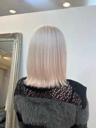 ミディアム カラー アンククロス青山店所属・ANKHCROSS りりあのヘアスタイル