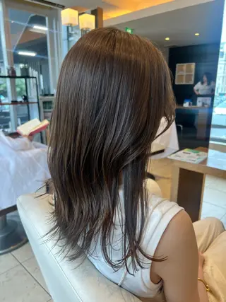 ロング カラー 清水 萌未のヘアスタイル