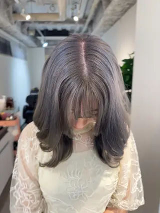 セミロング カラー レイヤー/顔周り /いいぬまみかのヘアスタイル