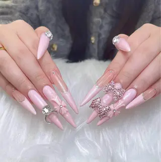 ネイル NIE MoMoのネイルデザイン