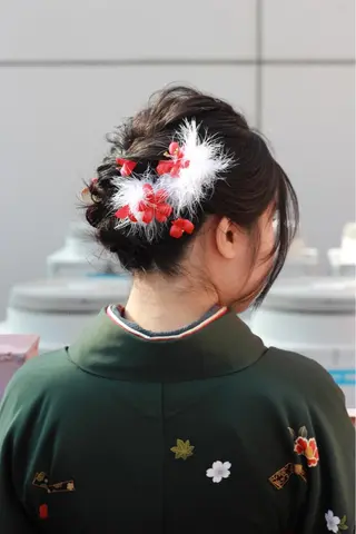 ミディアム ヘアアレンジ Viage （ビアージュ）のヘアスタイル