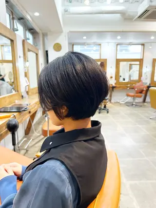 ショート newline銀座所属・👑銀座ショート/ 絶壁補正/金子涼👑のヘアスタイル