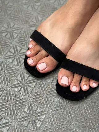 ネイル La vie est belle.所属・ラヴィエベル なつみのネイルデザイン