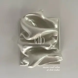 ネイル talo .のネイルデザイン