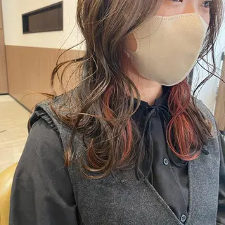 ロング カラー 天池 結衣のヘアスタイル