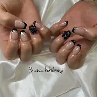 ネイル Bianca☁国分寺 🤍店長/黒木愛美のネイルデザイン