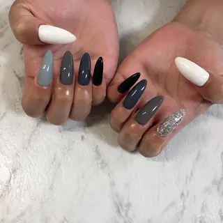 ネイル 西岡 杏のネイルデザイン