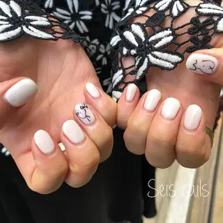 ネイル Seis Shihoのネイルデザイン