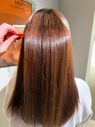 ロング 安藤 里奈のヘアスタイル