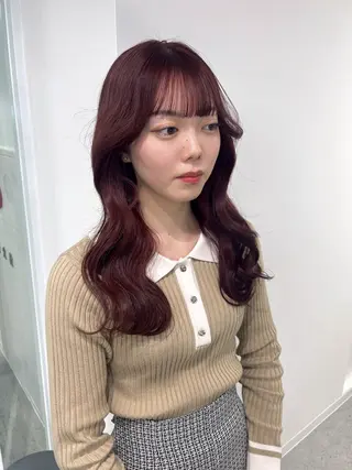 ロング カラー 暗髪🩶ラベンダー/ ブルー/ユウナ🤍のヘアスタイル