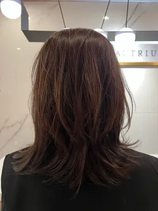 ミディアム 村中 逸紀のヘアスタイル