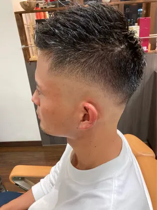ショート フィールドヘアー所属・【メンズ専門】 オヌマジョウのヘアスタイル