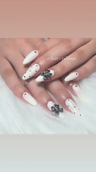 ネイル nail salon Anela🪽🫧のネイルデザイン