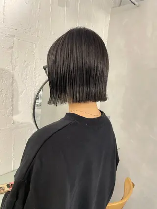 ショート カラー Hatsune 🐯レイヤーカットのヘアスタイル