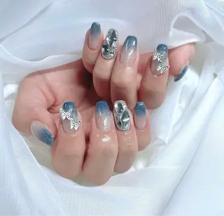 ネイル Sii nail 🤍SAKIのネイルデザイン