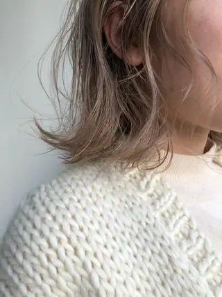 ミディアム カラー 顔周りレイヤー/韓国 ブリーチminamiのヘアスタイル