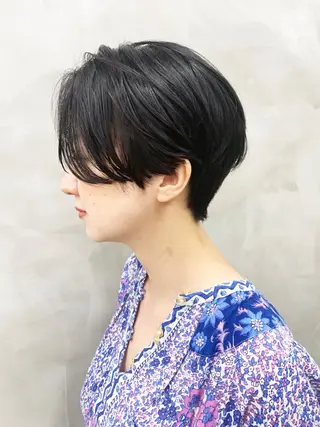 ショート pole/apartment所属・💓パーマ，💗 レイヤーカットのヘアスタイル
