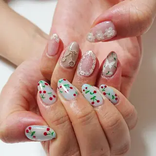 ネイル Lilith Nailのネイルデザイン