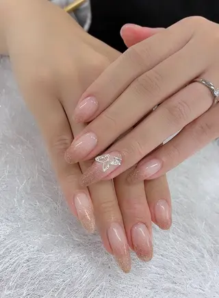 ネイル 佐藤 依娜のネイルデザイン