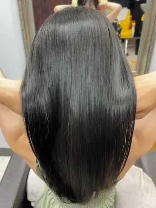 ロング カラー Crescere所属・小島 凜のヘアスタイル