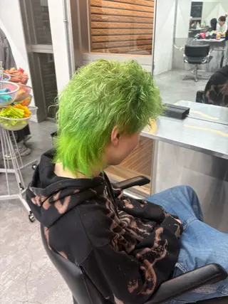 ショート カラー パーマ メンズ メンズパーマ特化 🔥韓国ヘア職人🔥のヘアスタイル