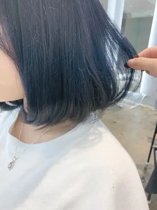 ショート カラー PHIDGE所属・山下 千明のヘアスタイル