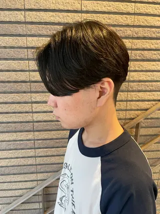 メンズ メンズ特化✨️ 韓国風パーマ🔥一八のヘアスタイル