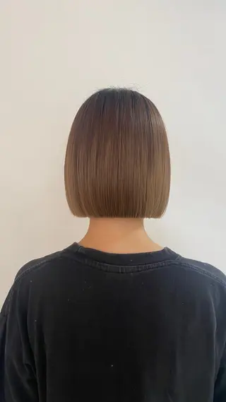 ショート カラー 名古屋栄/ブリーチ/ ボブ🧃木下桃嘉のヘアスタイル