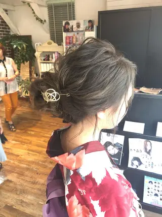 ミディアム ヘアアレンジ 木下大地 HAIR Oneのヘアスタイル